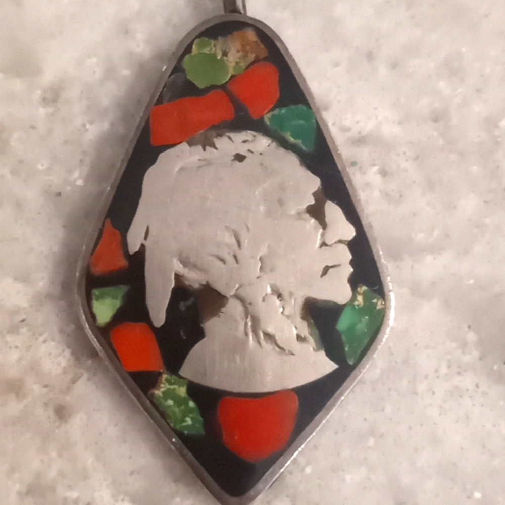 Vintage American Indian Sterling and mixed stone pendant. Beautifully cr…